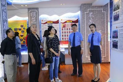 大理 邀“廉內(nèi)助”進(jìn)檢察院共話家風(fēng)，共筑檢察清廉防線